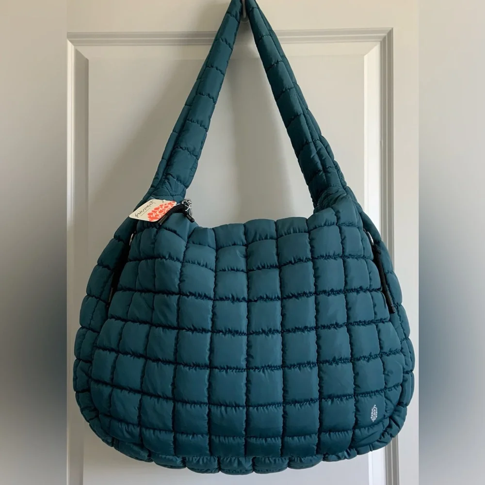 Free People Movement ~ Quilted Carryall Bag/Purse * NWT * - Picture 2 of 12